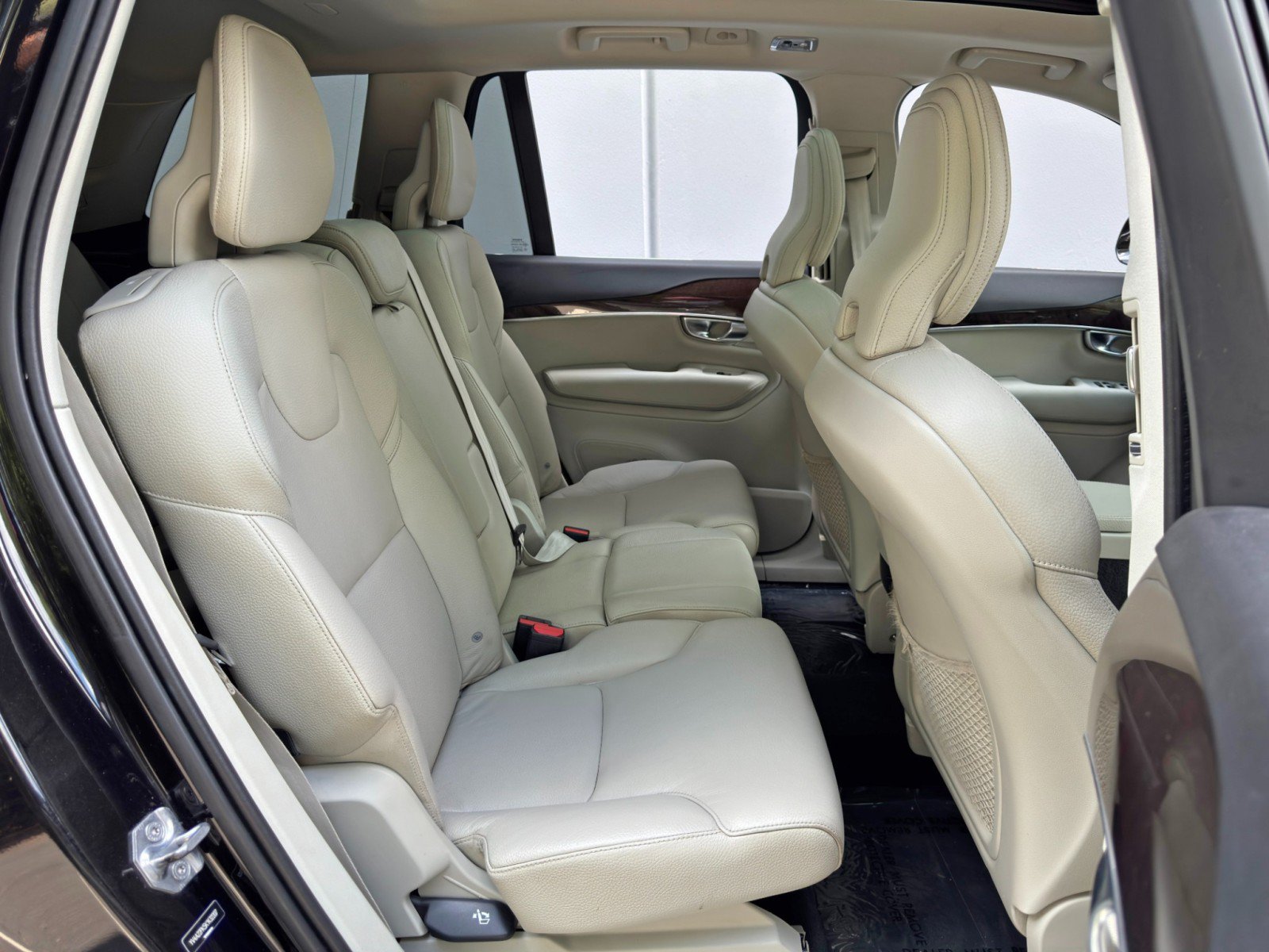Used 2019 Volvo XC90 T6 Momentum w/ Advanced Package AWD/4WD image 37