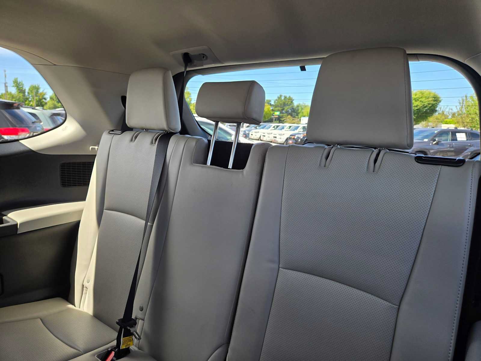 Used 2024 Toyota Grand Highlander AWD Hybrid image 19