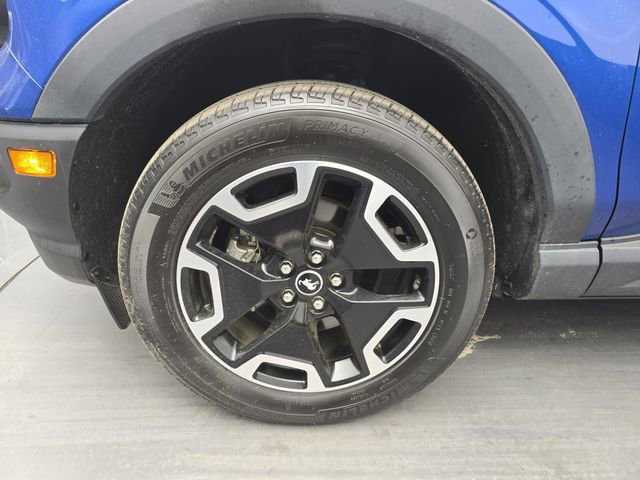 Used 2023 Ford Bronco Sport Outer Banks image 15