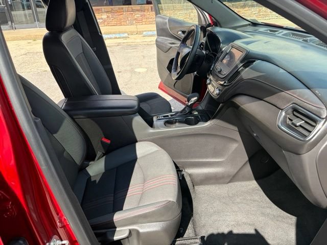 Used 2024 Chevrolet Equinox RS AWD/4WD image 35