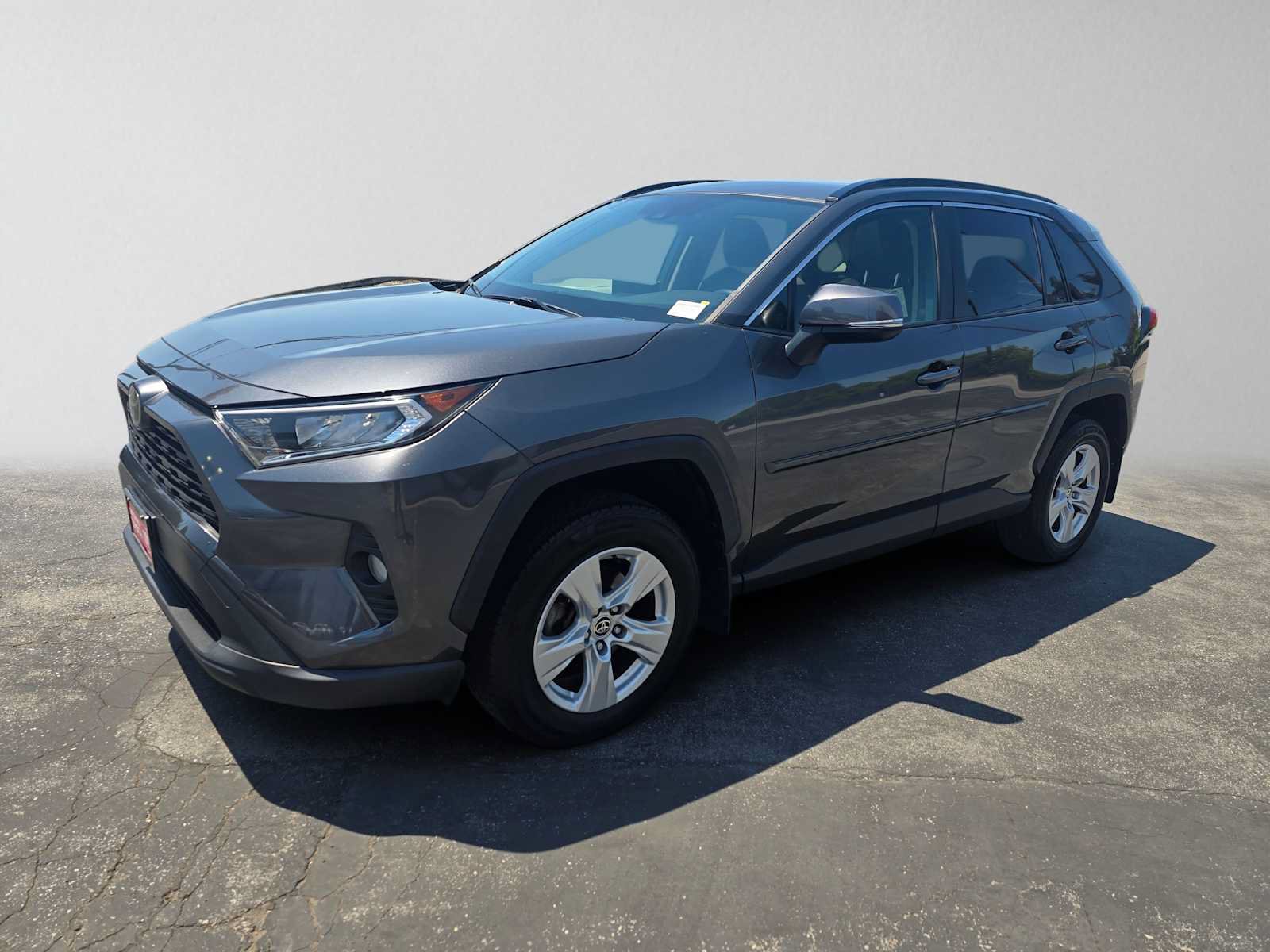 Used 2020 Toyota RAV4 XLE w/ Convenience Package AWD/4WD image 7
