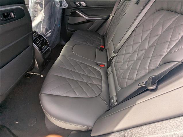 Used 2026 BMW X5 sDrive40i w/ Climate Comfort Package image 15