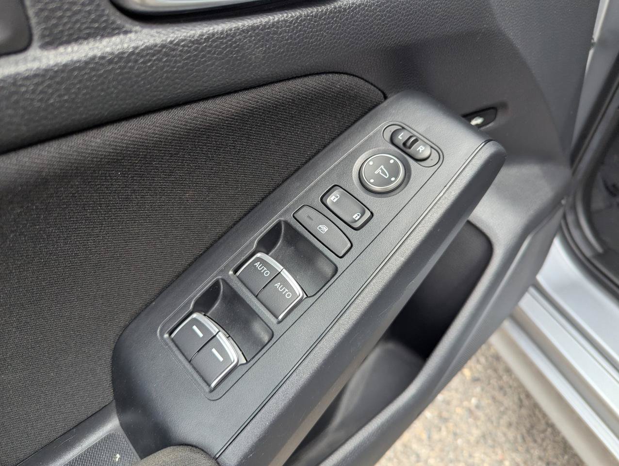 Used 2022 Honda Civic Sport image 10