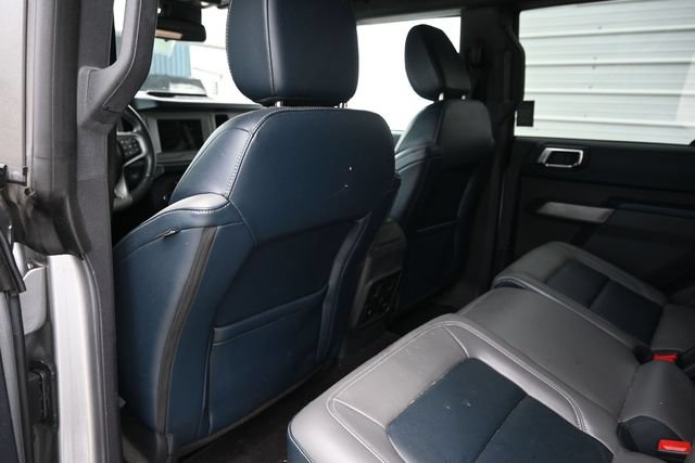 Used 2021 Ford Bronco Outer Banks AWD/4WD image 14