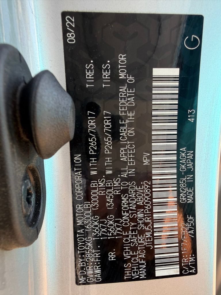 Used 2023 Toyota 4Runner SR5 AWD/4WD image 35