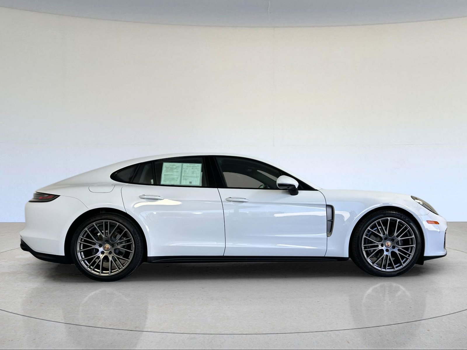 Certified 2023 Porsche Panamera Platinum Edition RWD image 9