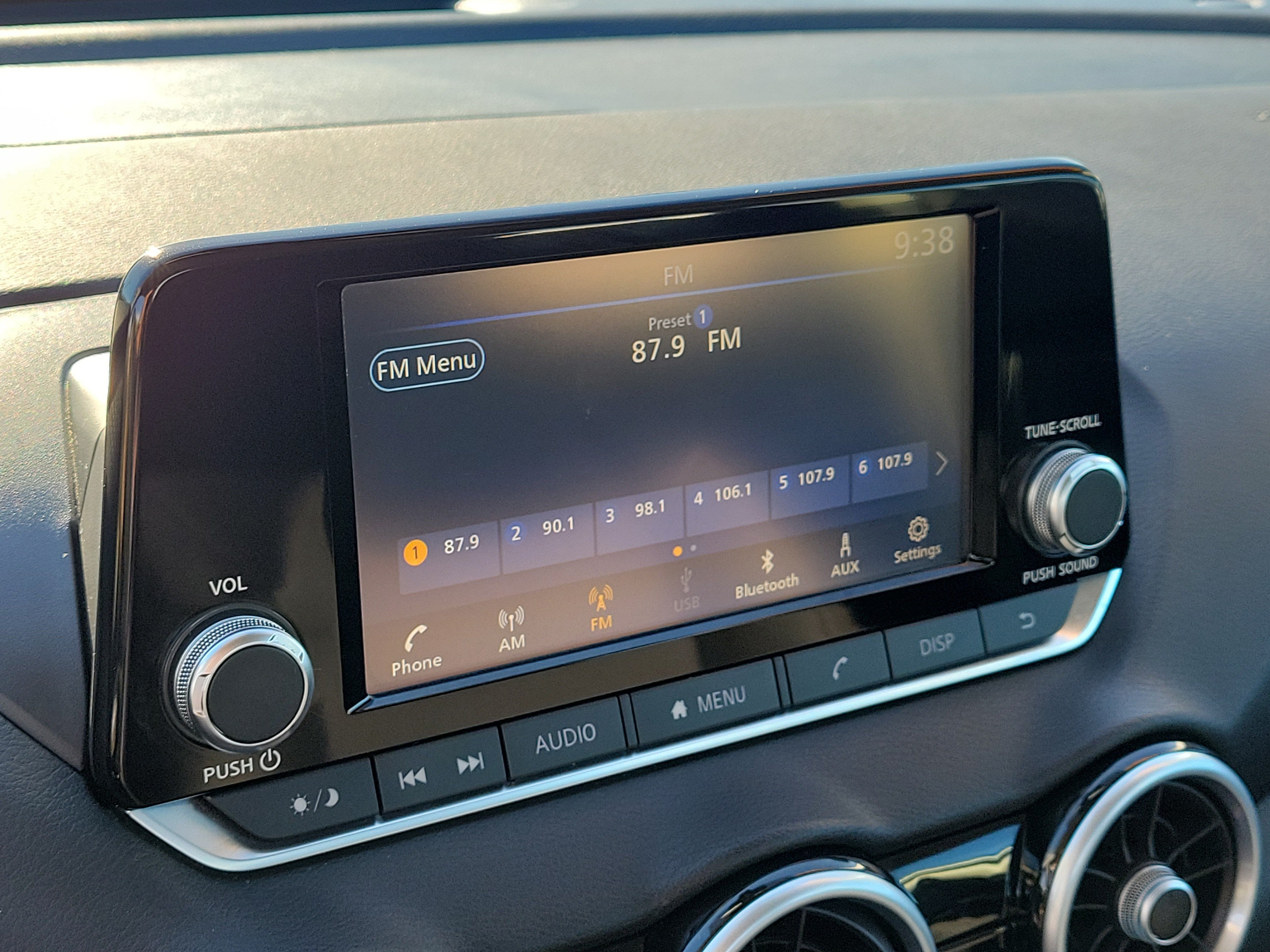 Used 2025 Nissan Sentra S FWD image 19