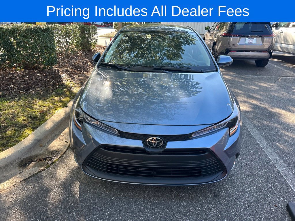 New 2027 Toyota Corolla LE FWD image 2