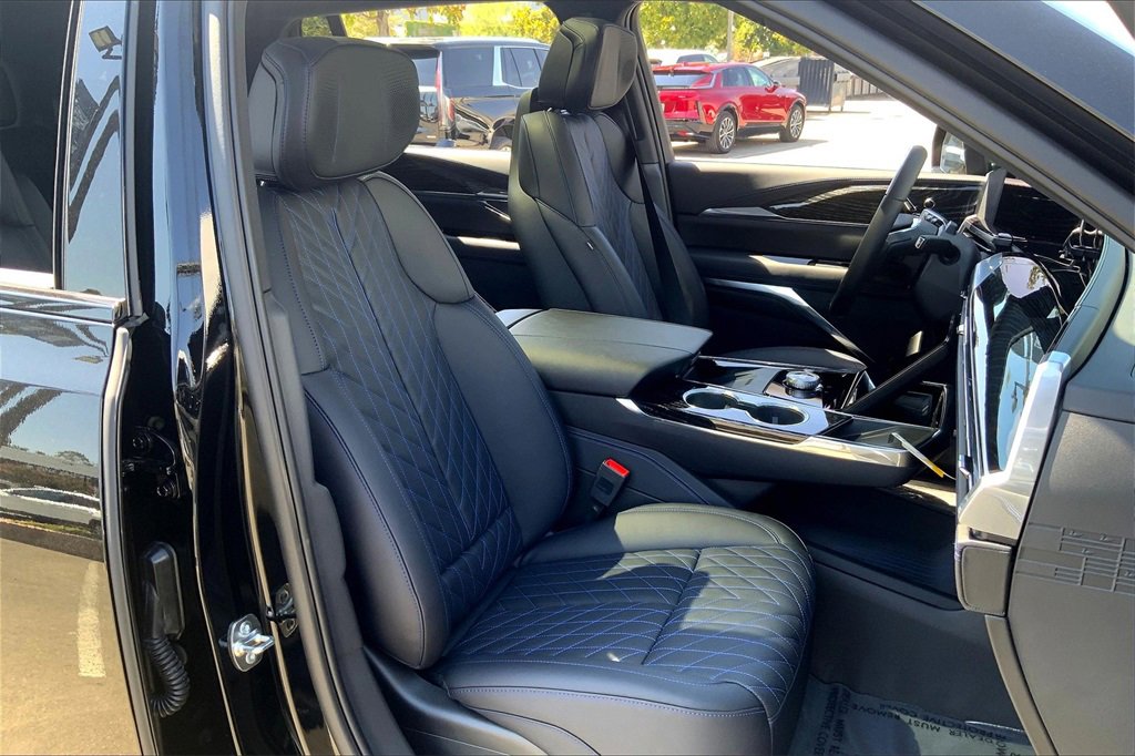 New 2026 Cadillac Escalade IQ Sport 1 image 35