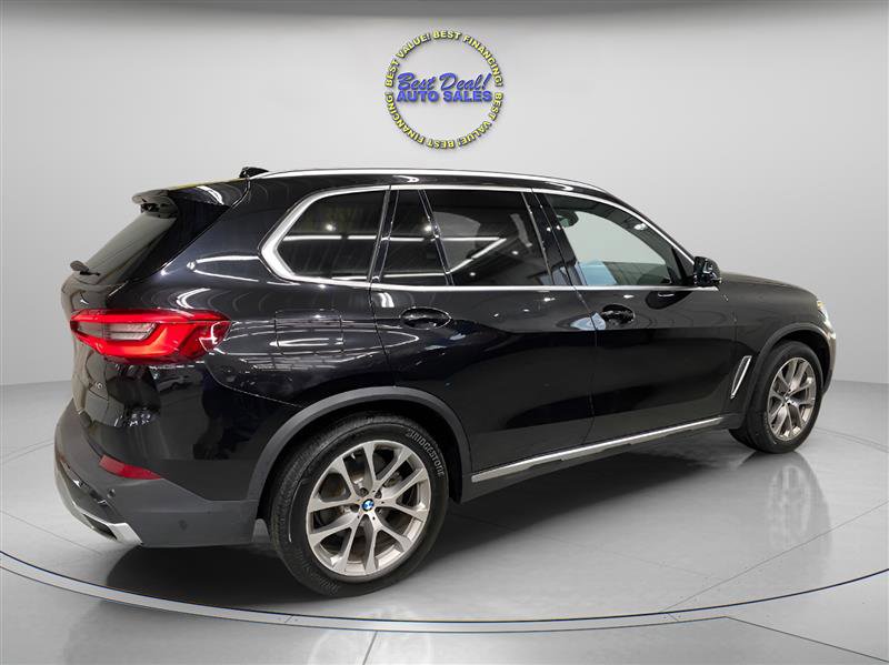 Used 2020 BMW X5 xDrive40i w/ Premium Package image 7