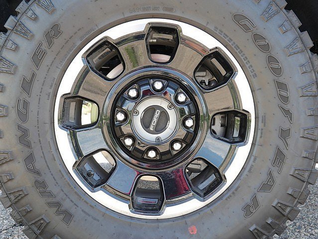 New 2025 Ford F350 Lariat w/ Lariat Ultimate Package image 45