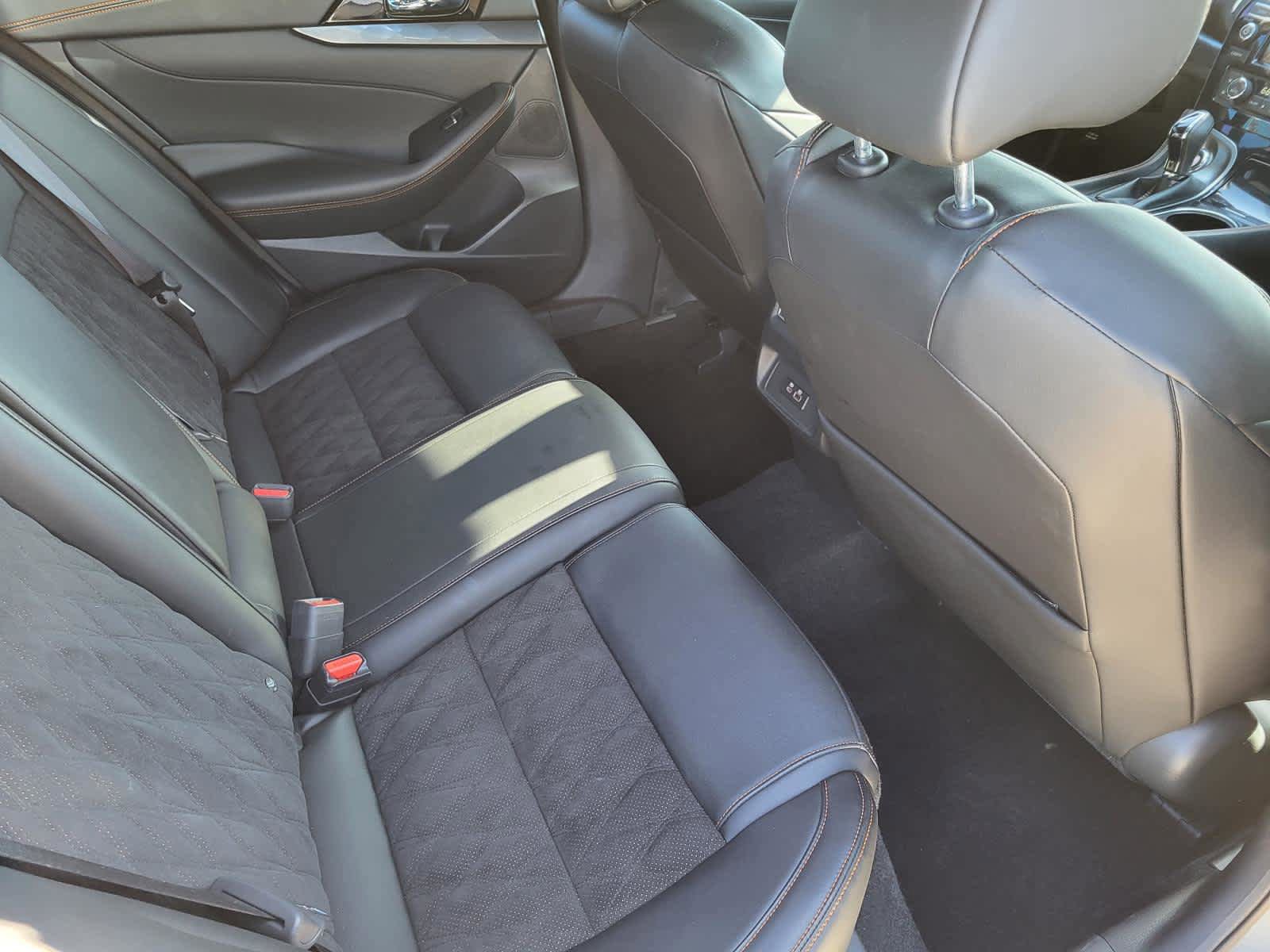 Used 2023 Nissan Maxima SR w/ Sport Mat Group image 11