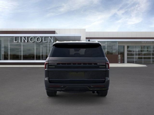 New 2025 Lincoln Navigator Reserve image 5