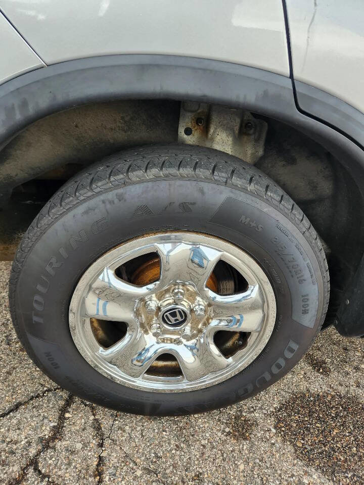 Used 2015 Honda CR-V LX image 29