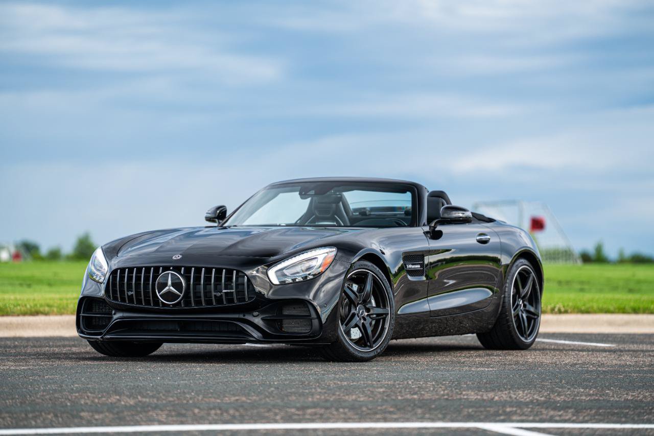 Used 2019 Mercedes-Benz AMG GT Roadster image 5
