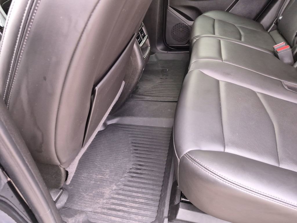 Used 2023 Cadillac XT5 Premium Luxury w/ LPO, Floor Liner Package FWD image 35