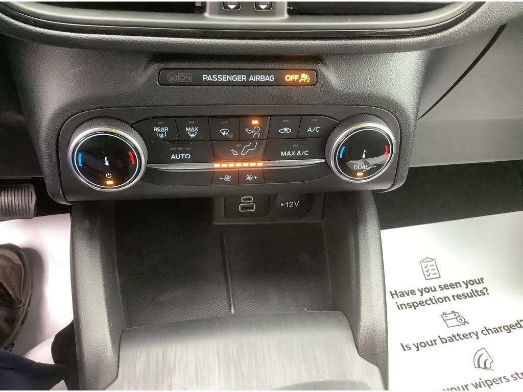New 2025 Ford Escape ST-Line w/ Equipment Group 301A image 18
