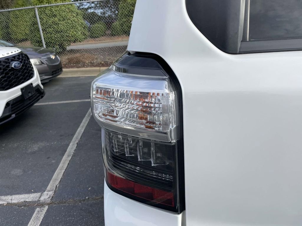 Used 2021 Toyota 4Runner SR5 image 17