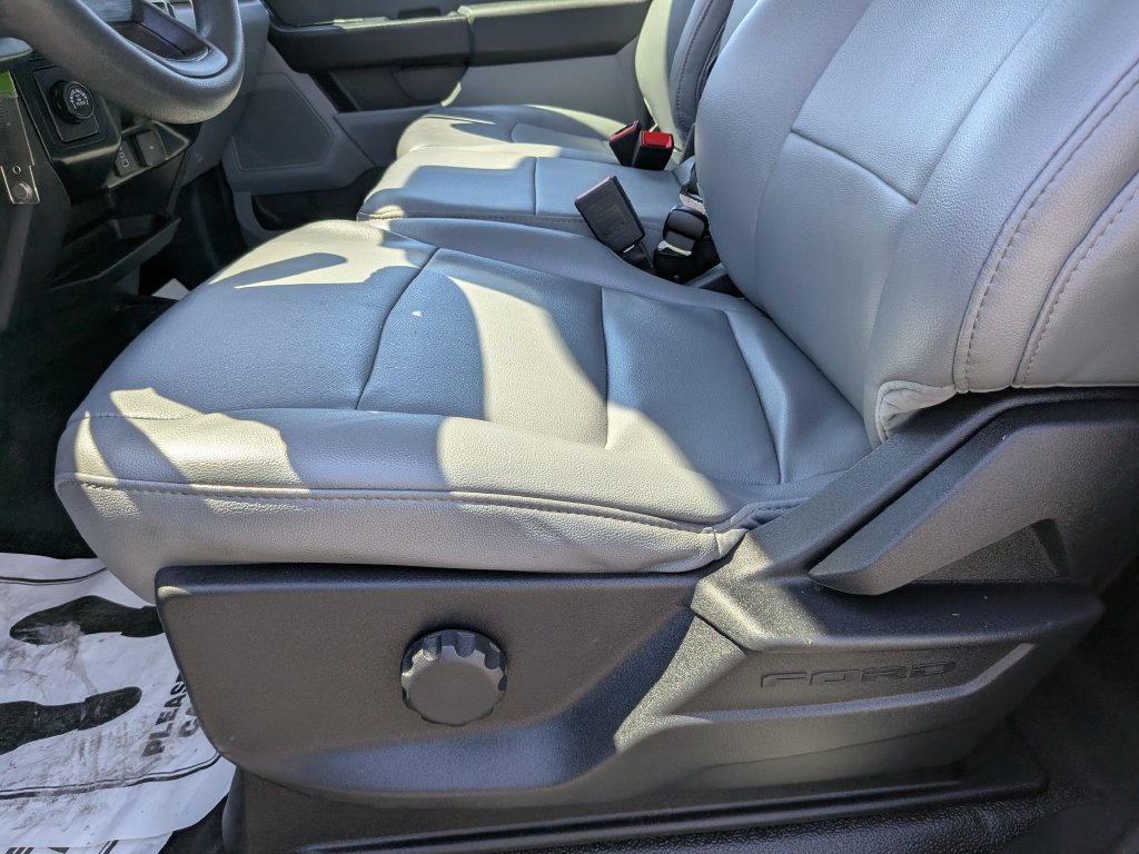 Used 2024 Ford F250 XL w/ XL Driver Assist Package RWD image 19