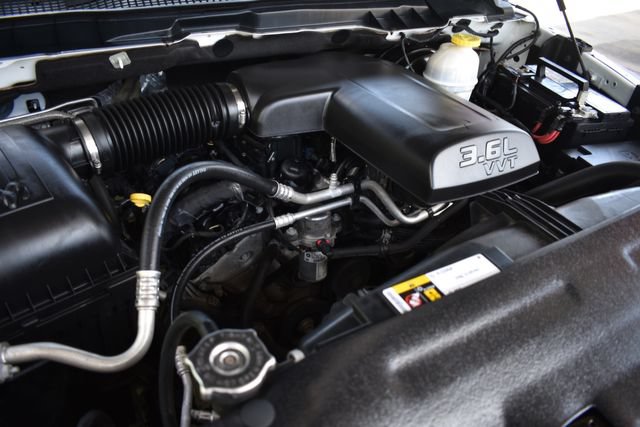 Used 2019 RAM 1500 Classic Tradesman RWD image 17