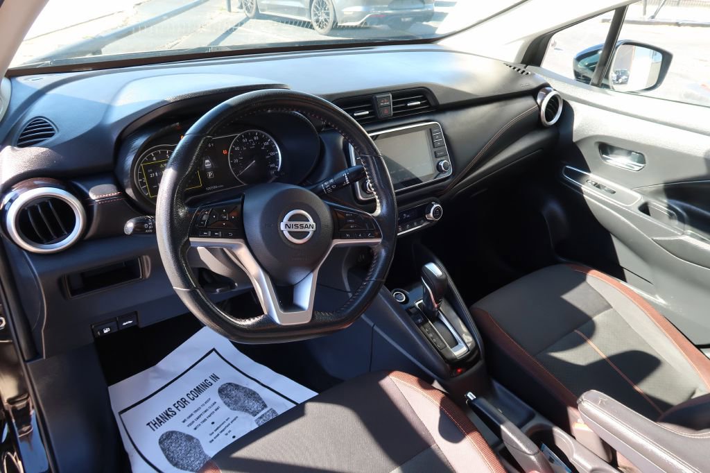 Used 2020 Nissan Versa SR image 6