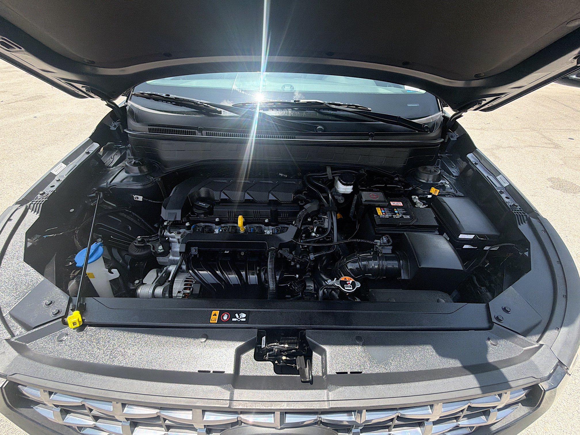 Used 2024 Hyundai Venue SEL FWD image 32