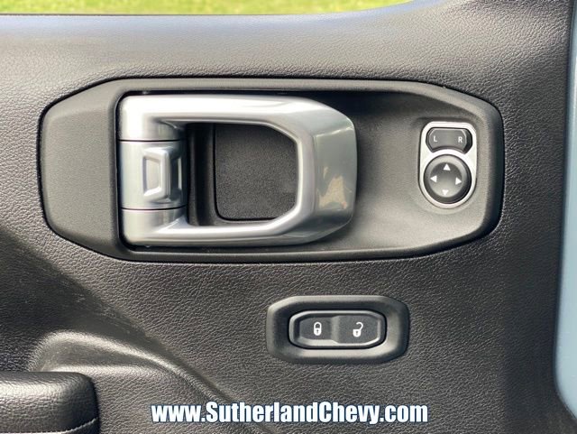 Used 2024 Jeep Wrangler Unlimited AWD/4WD image 17