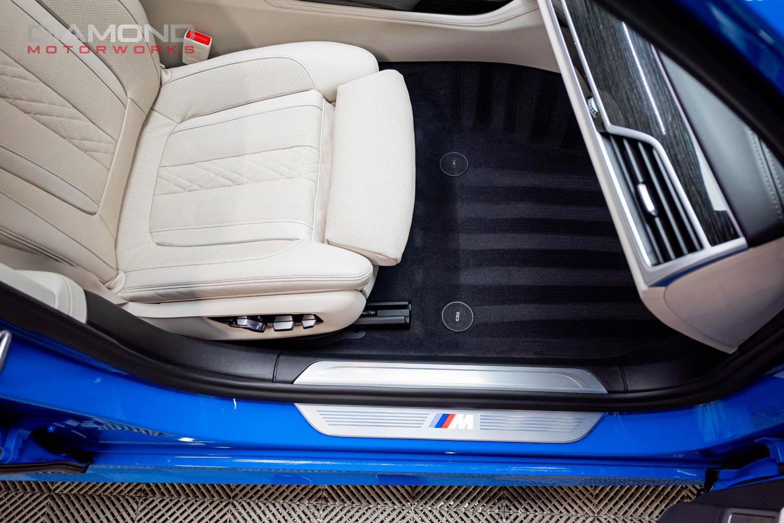 Used 2021 BMW 750i xDrive w/ Executive Package image 91