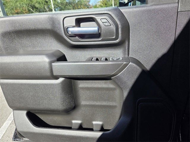 Used 2024 Chevrolet Silverado 2500 Custom w/ Custom Value Package image 28