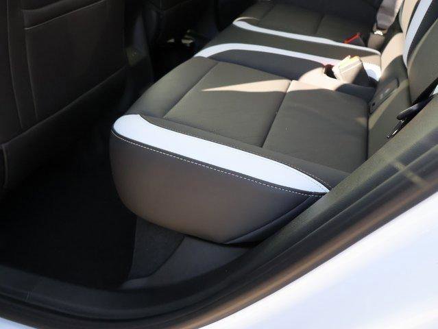 New 2025 Buick Envision Sport Touring image 17