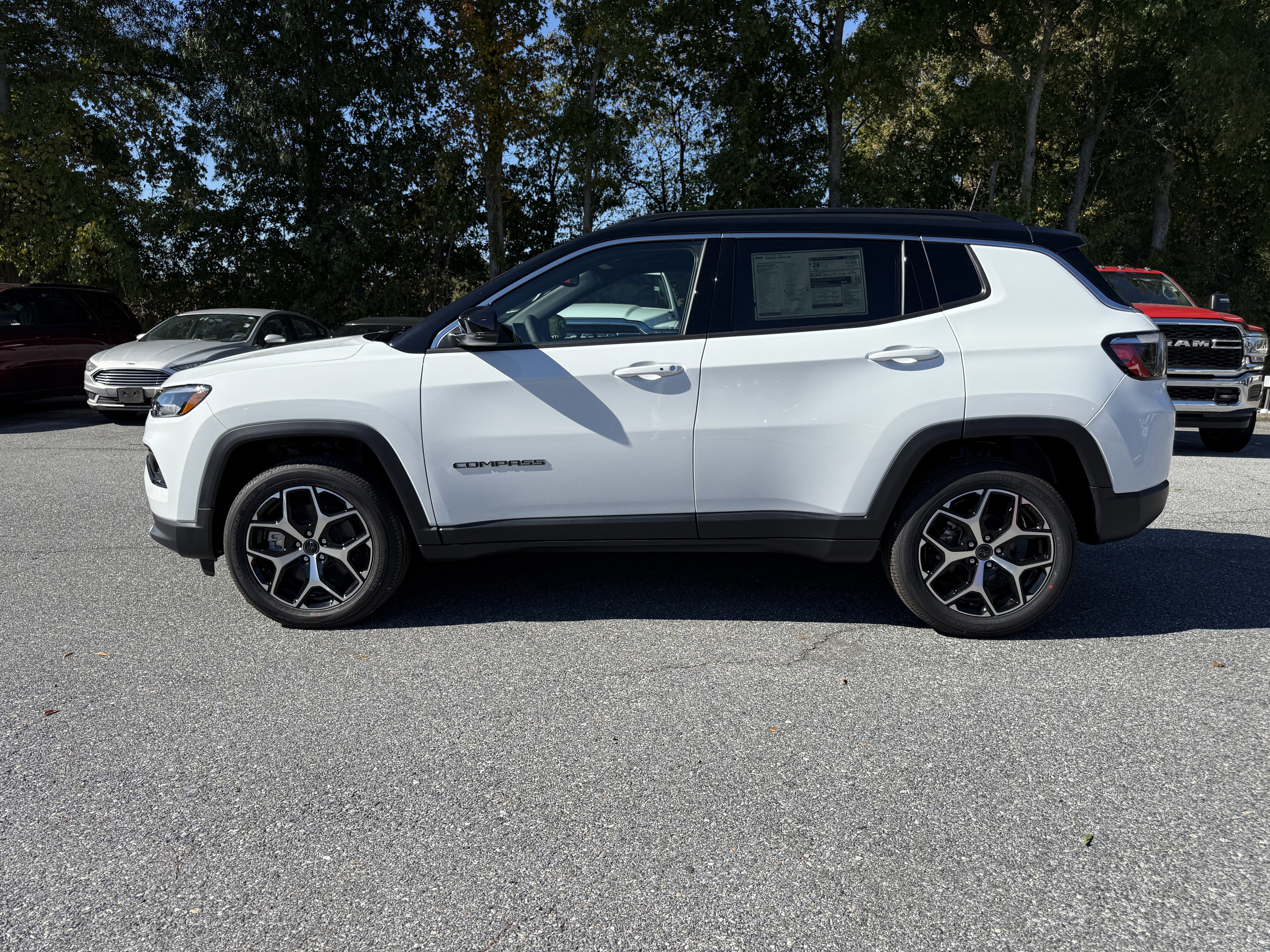 New 2026 Jeep Compass Limited image 4
