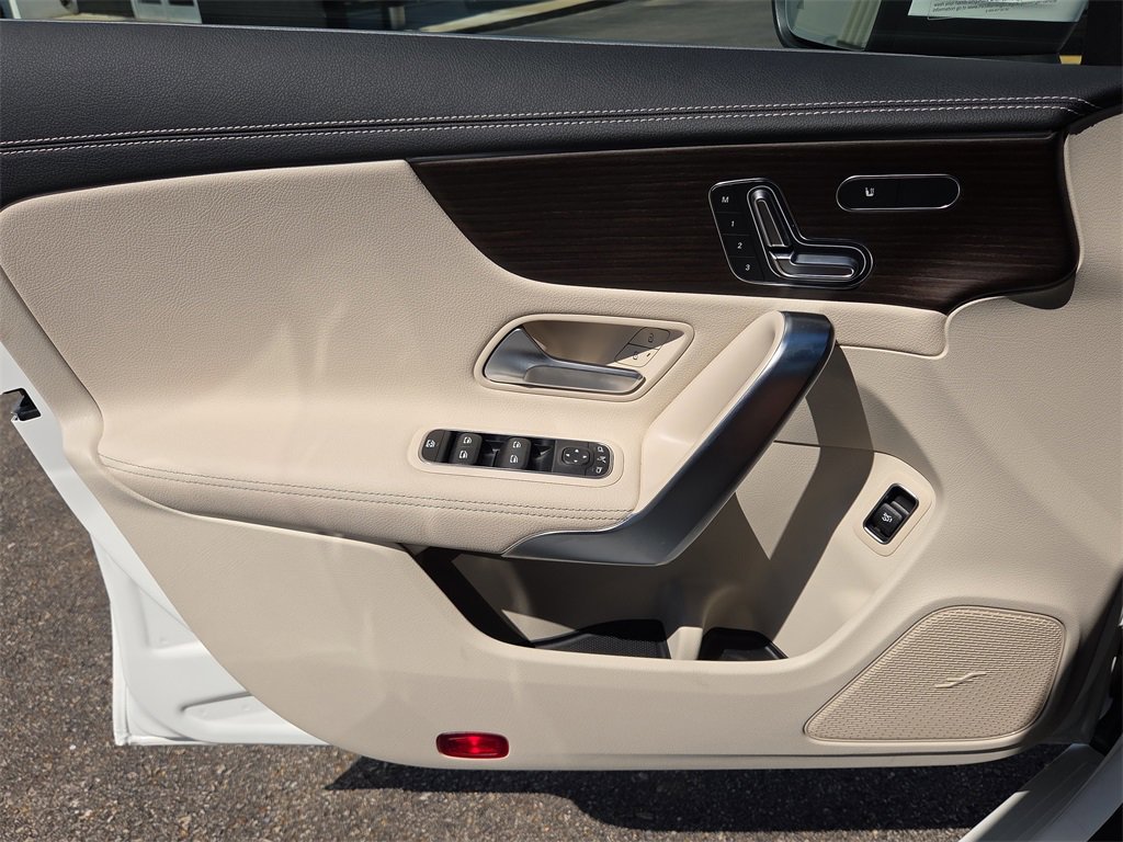 New 2026 Mercedes-Benz CLA 250 4MATIC image 19