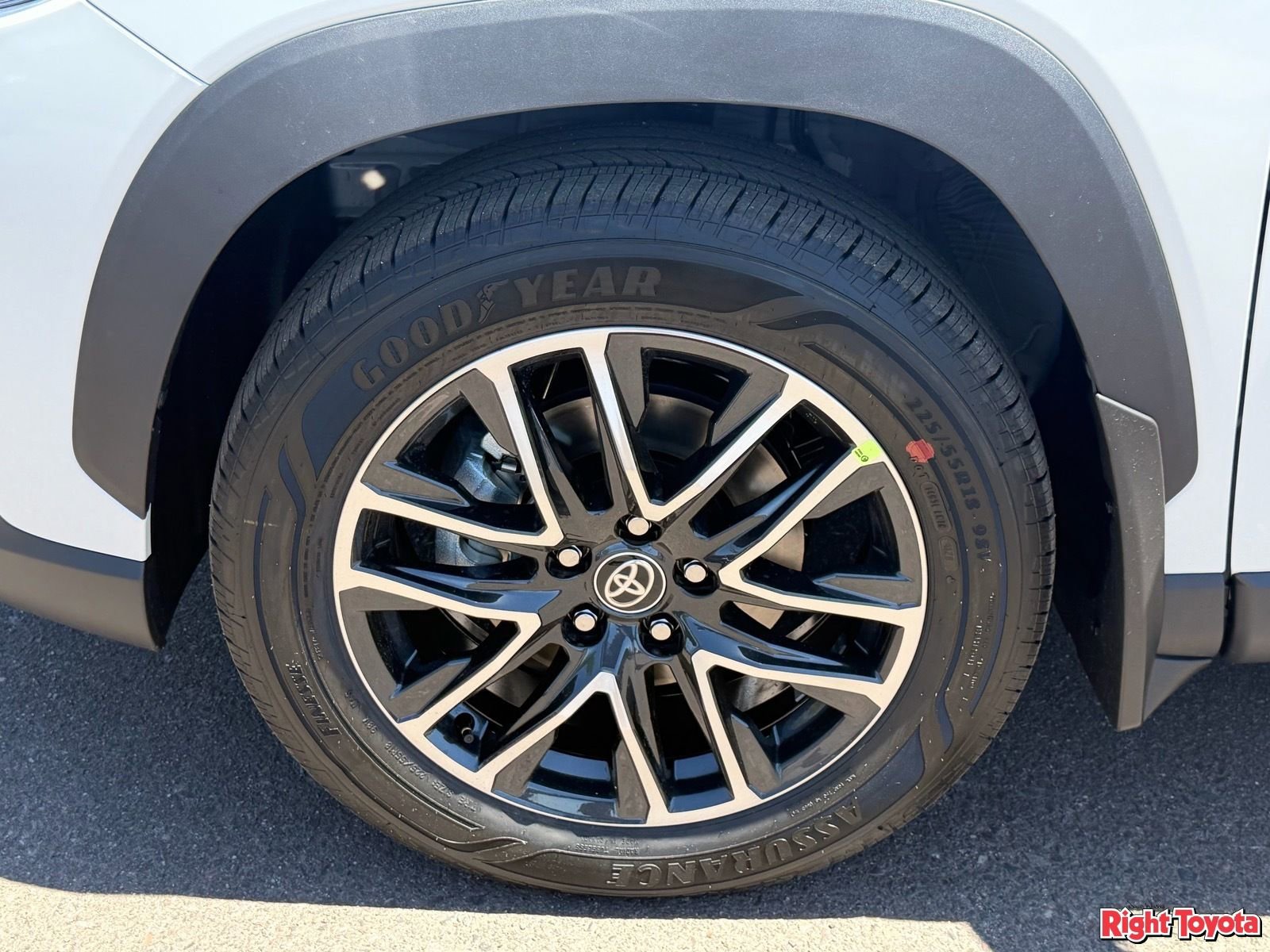 New 2026 Toyota Corolla Cross XLE FWD image 11