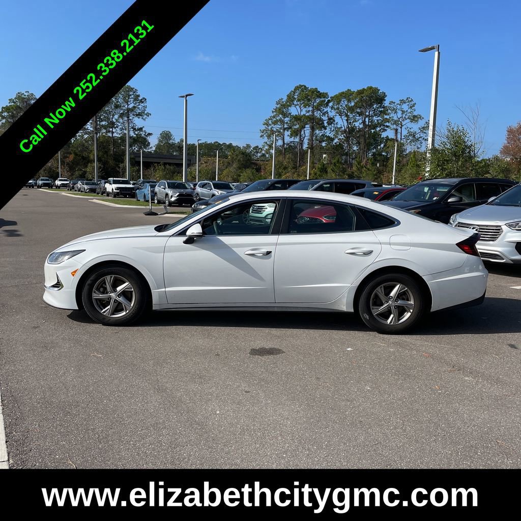Used 2023 Hyundai Sonata SE w/ Cargo Package image 8