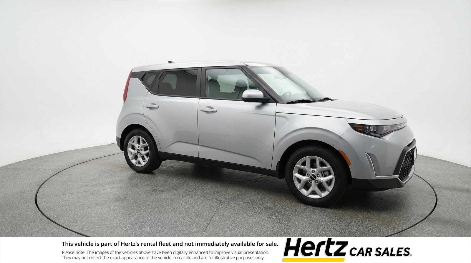 Used 2025 Kia Soul LX w/ LX Technology Package FWD image 1