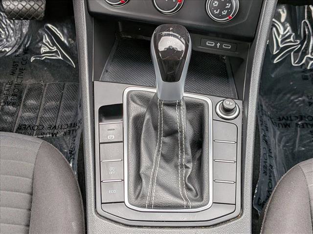 Used 2024 Volkswagen Jetta S image 12