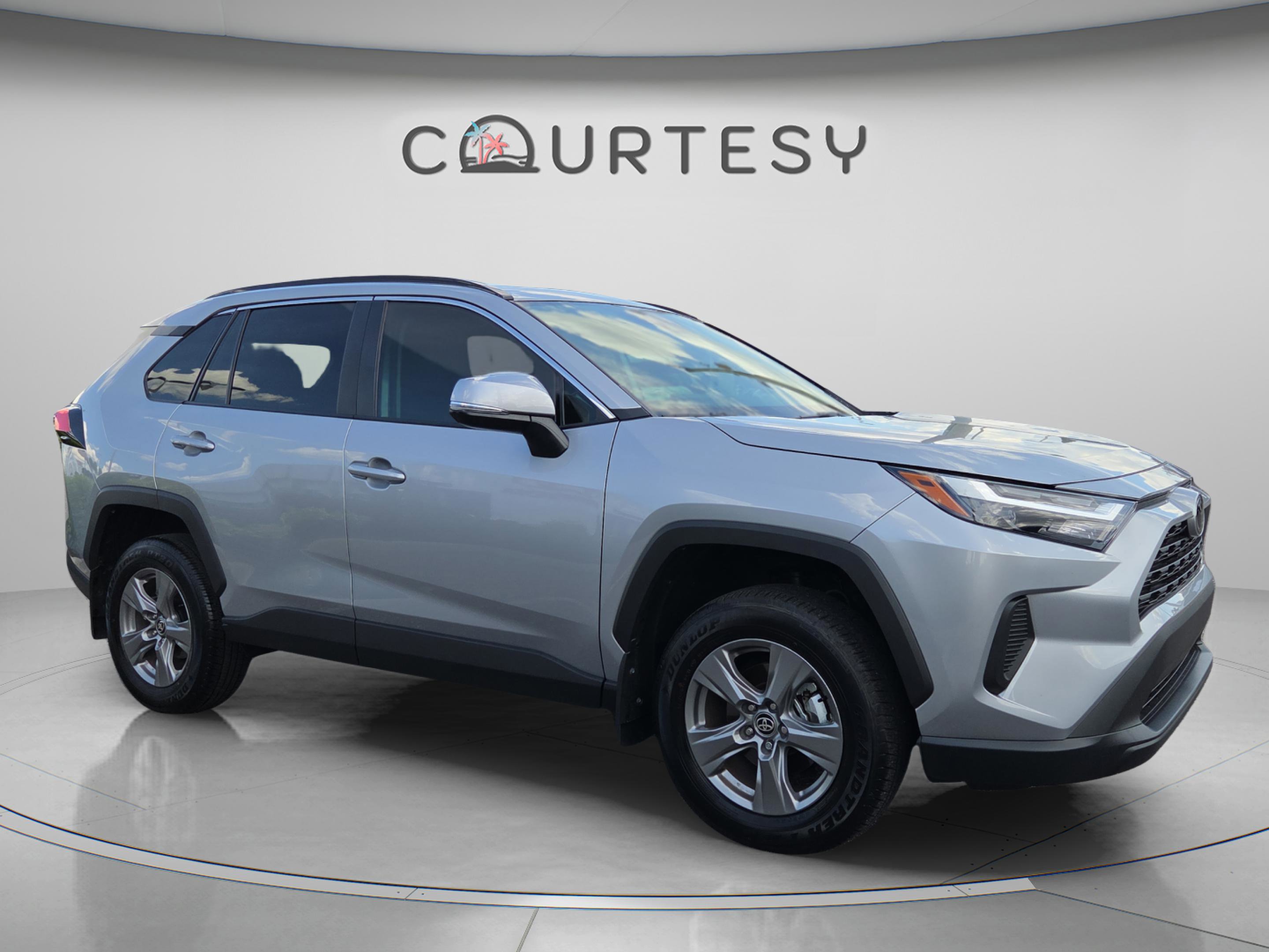 Certified 2025 Toyota RAV4 XLE w/ Convenience Package FWD image 7