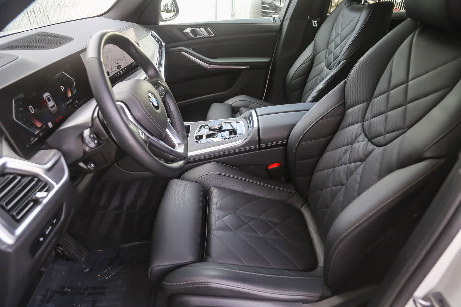 Used 2025 BMW X5 sDrive40i image 14