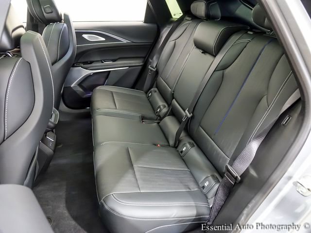 Certified 2024 Cadillac Lyriq Sport AWD/4WD image 12