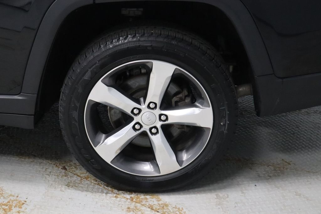 Used 2022 Jeep Grand Cherokee L Limited image 15