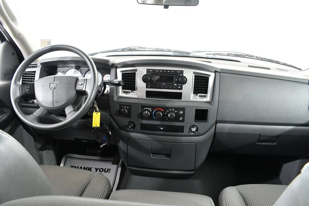 Used 2008 Dodge Ram 1500 Truck SLT w/ Trailer Tow Group AWD/4WD image 7