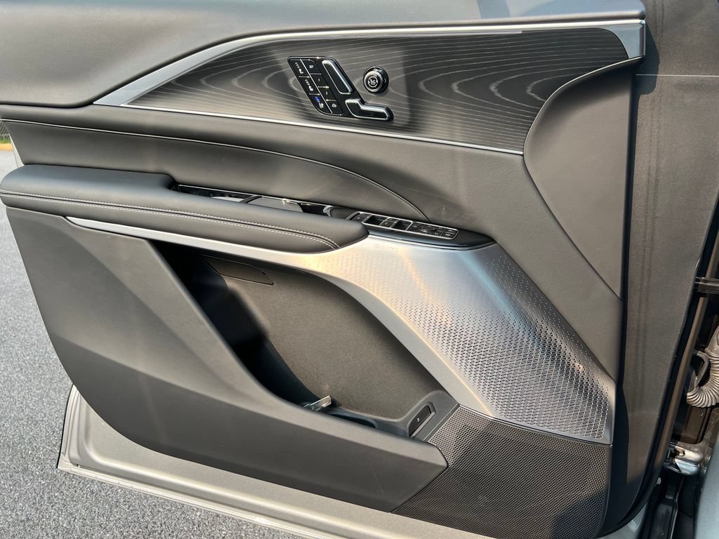 New 2026 Cadillac Lyriq Premium Luxury RWD image 17