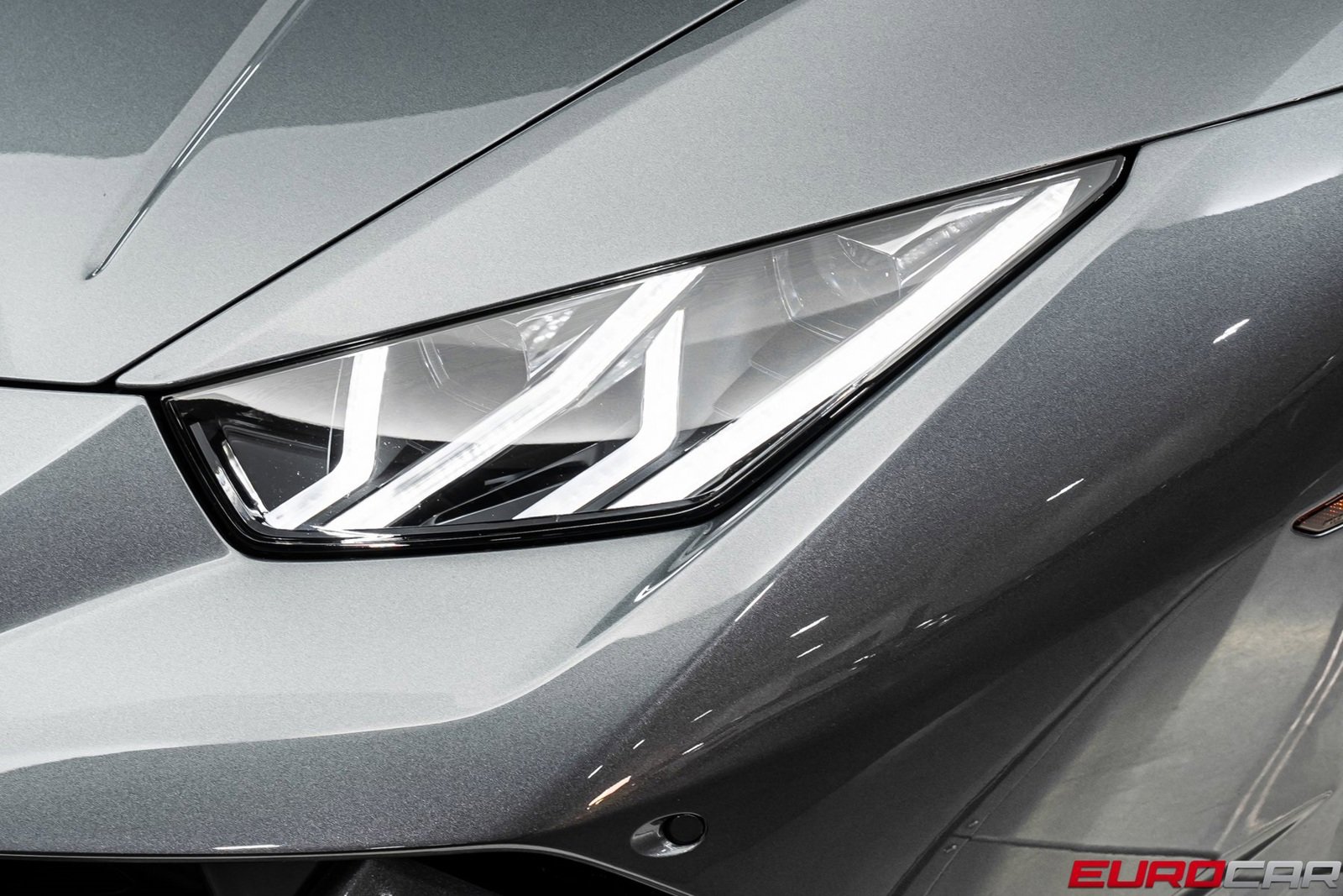 Used 2018 Lamborghini Huracan Performante image 13