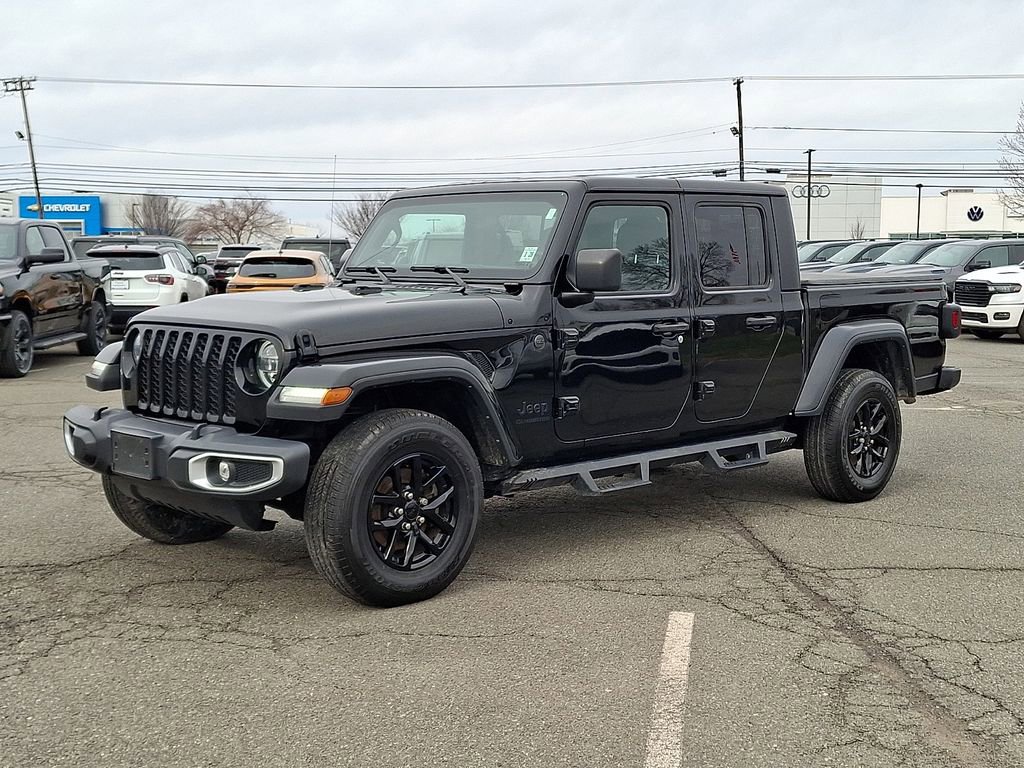 Used 2022 Jeep Gladiator Sport AWD/4WD image 6