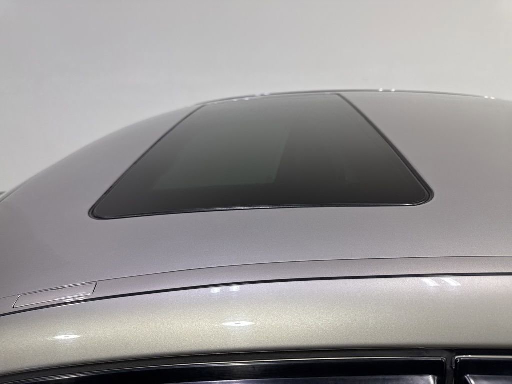 Used 2007 Mercedes-Benz E 550 Sedan image 10