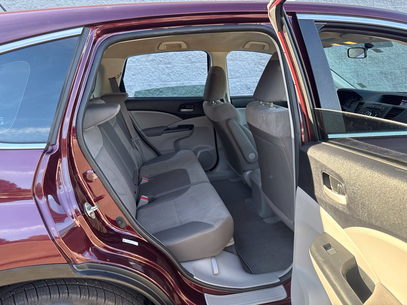 Used 2013 Honda CR-V LX image 28