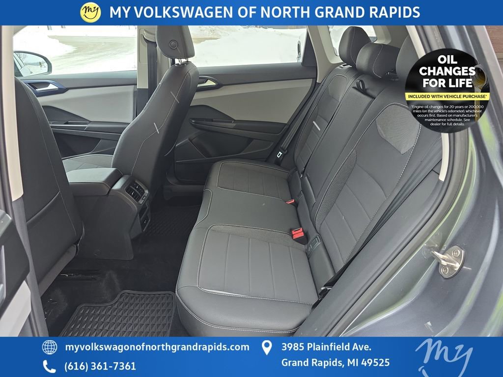 Certified 2023 Volkswagen Taos SE image 35