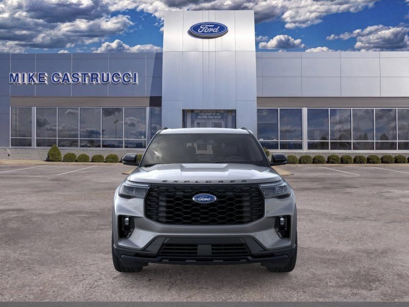 New 2026 Ford Explorer ST-Line w/ ST-Line Street Pack AWD/4WD image 6