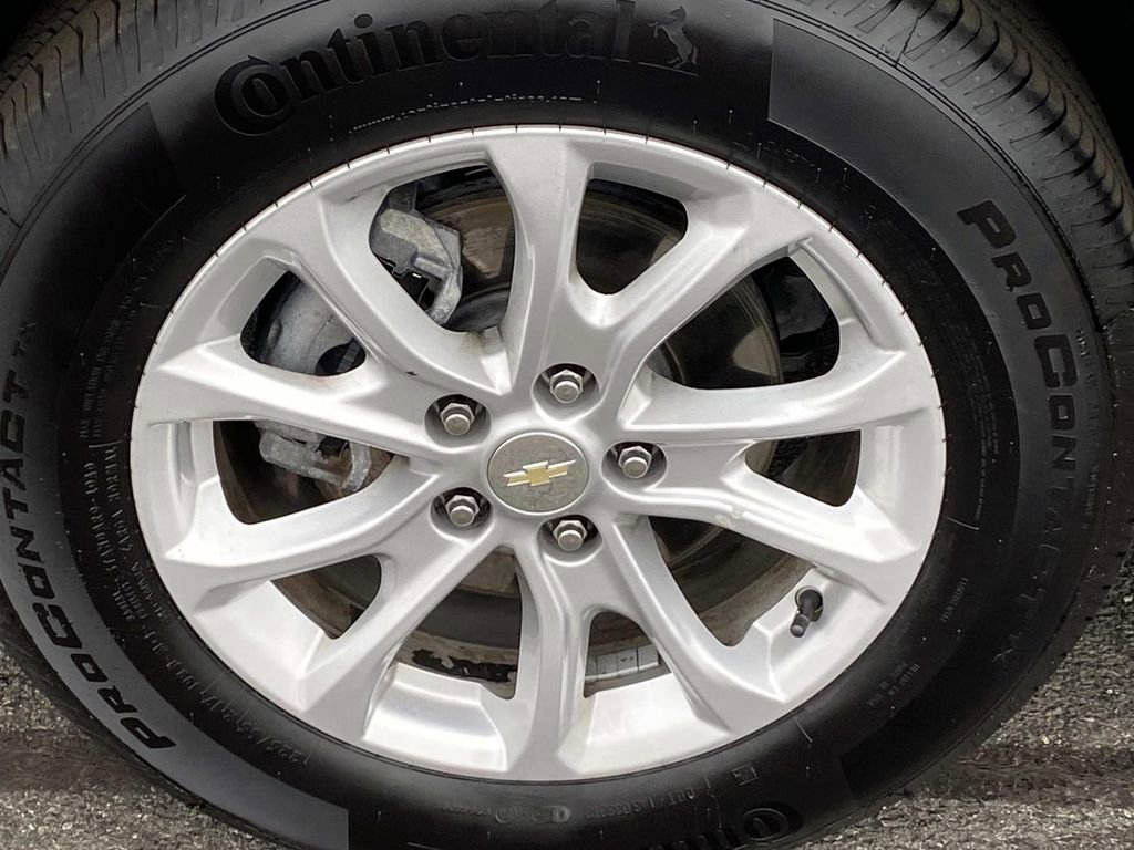 Used 2020 Chevrolet Equinox LT image 27