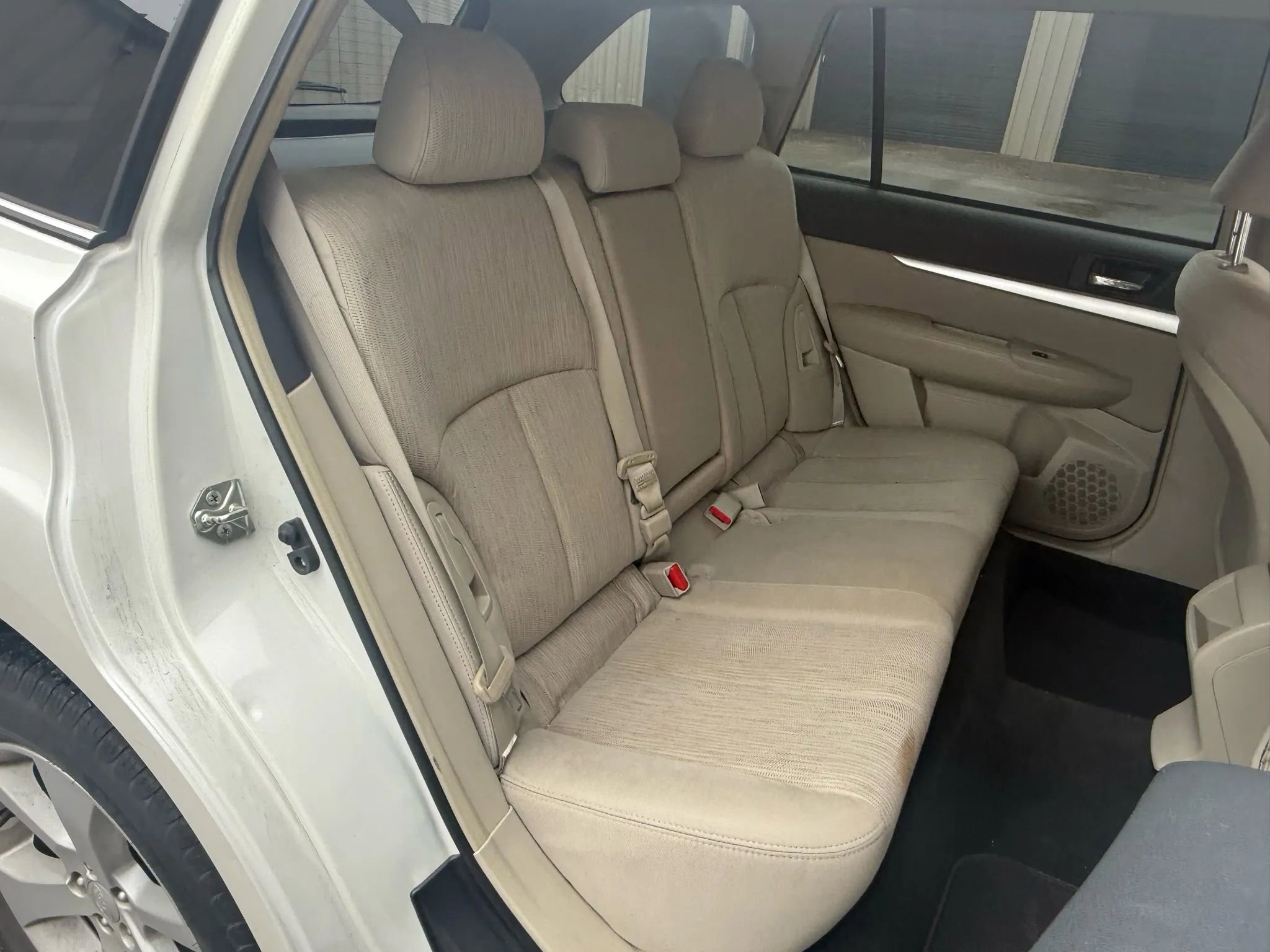 Used 2013 Subaru Outback 2.5i Premium image 13